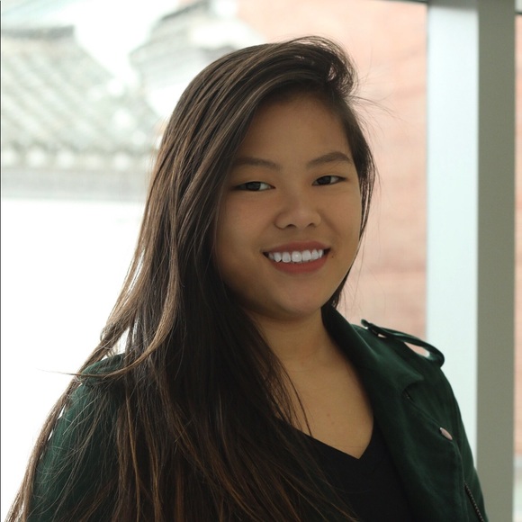 Meet your Posher, Jen - Picture 2 of 4